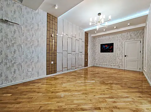 Satılır 3 otaqlı mənzil 119 m²