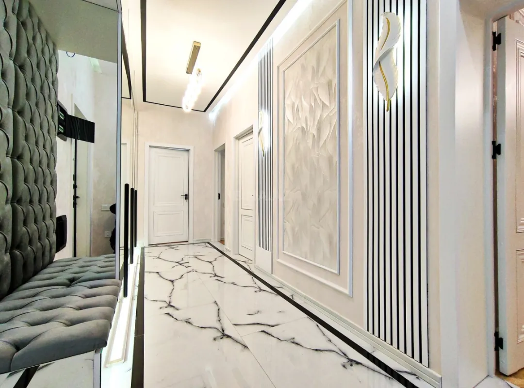 Satılır 3 otaqlı mənzil 119 m²