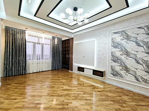 Satılır 3 otaqlı mənzil 119 m²