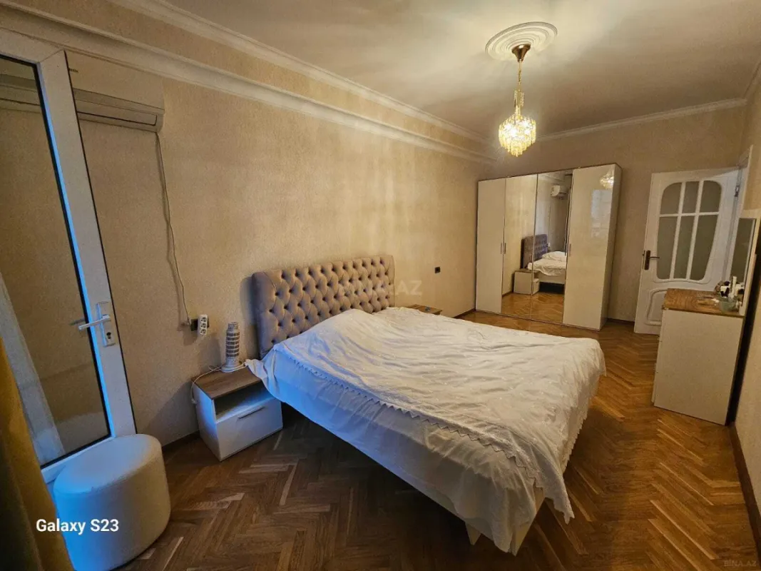 Satılır 3 otaqlı mənzil 100 m²