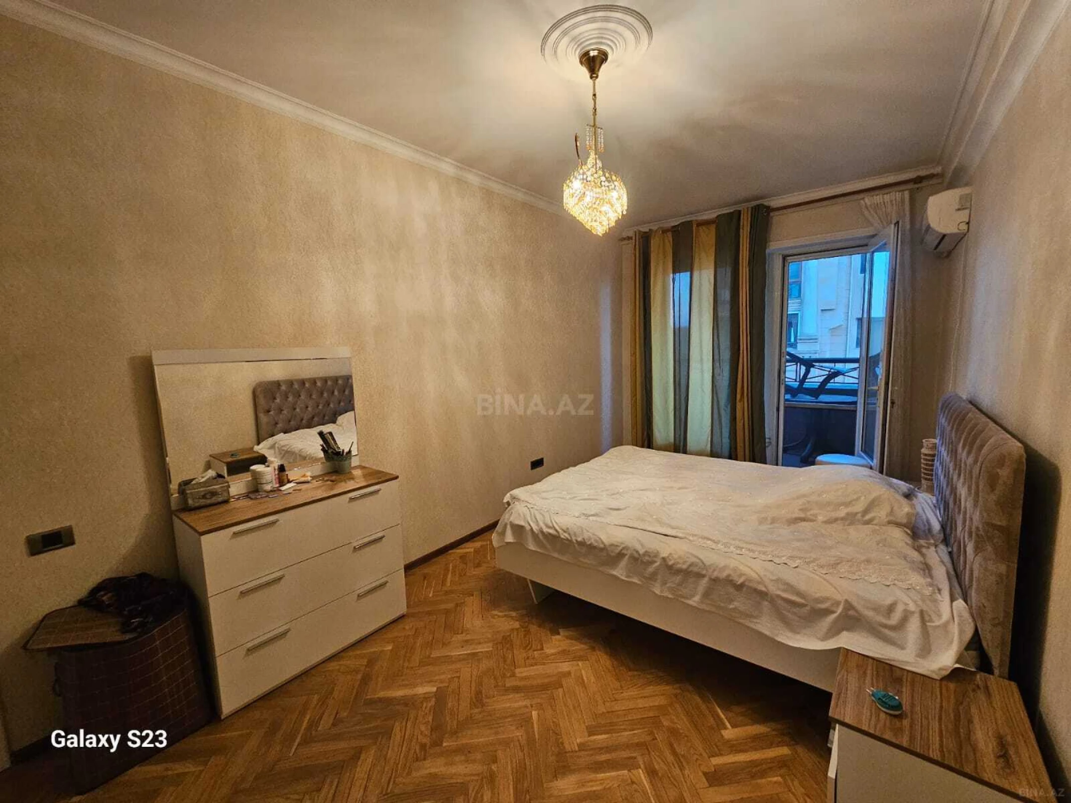 Satılır 3 otaqlı mənzil 100 m²