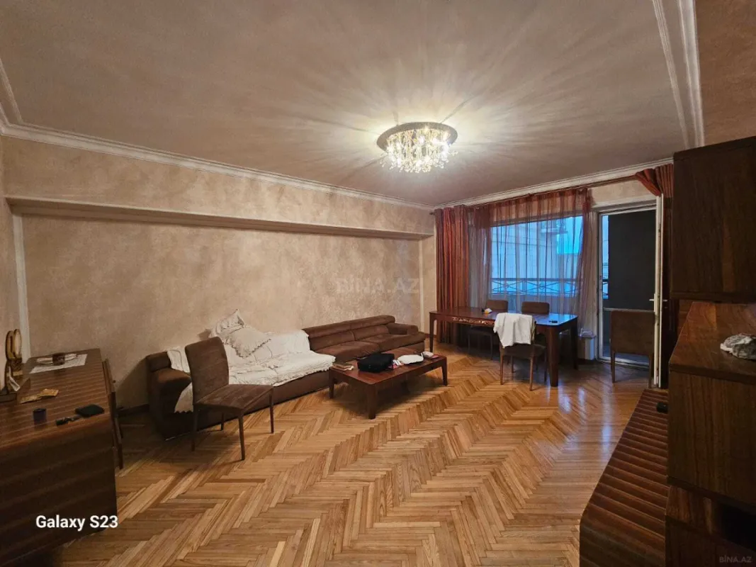 Satılır 3 otaqlı mənzil 100 m²