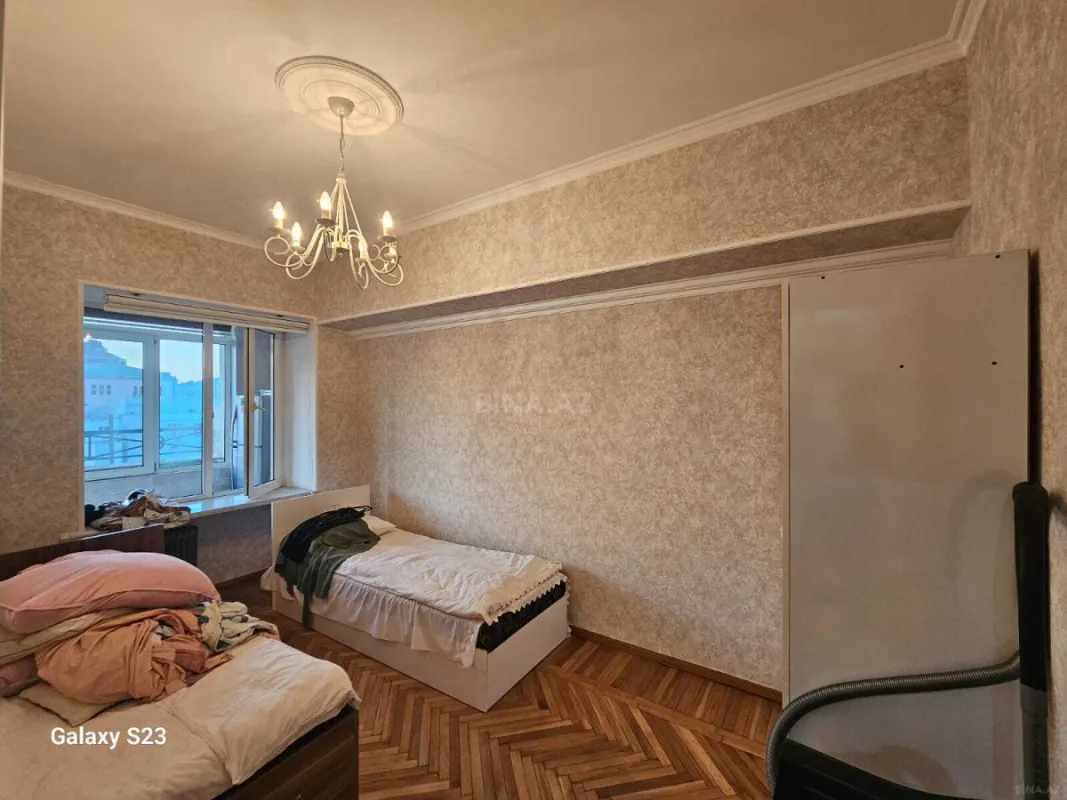 Satılır 3 otaqlı mənzil 100 m²