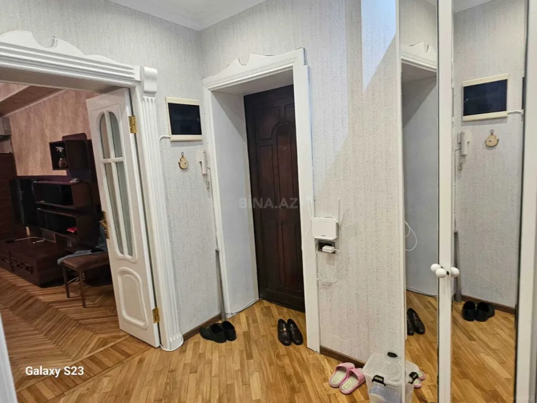 Satılır 3 otaqlı mənzil 100 m²