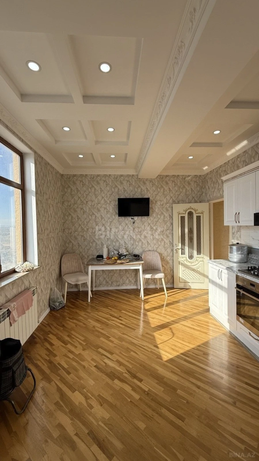 Satılır 3 otaqlı mənzil 115 m²