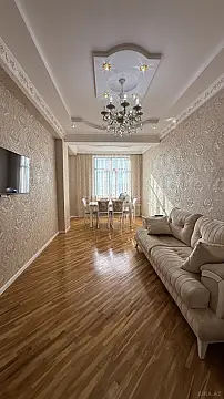 Satılır 3 otaqlı mənzil 115 m²