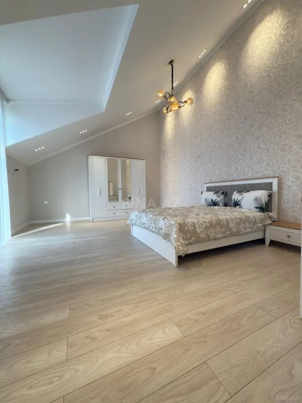 Kirayə verilir 4 otaqlı həyət evi 200 m²