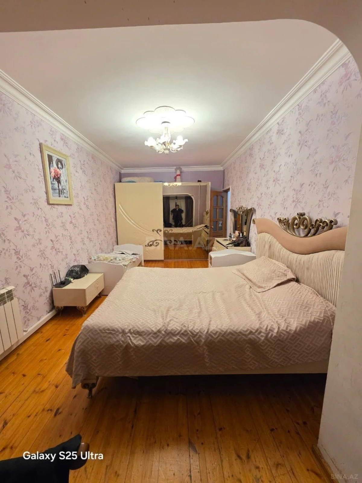 Satılır 5 otaqlı mənzil 125 m²
