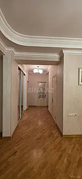 Kirayə verilir 4 otaqlı ofis 200 m²