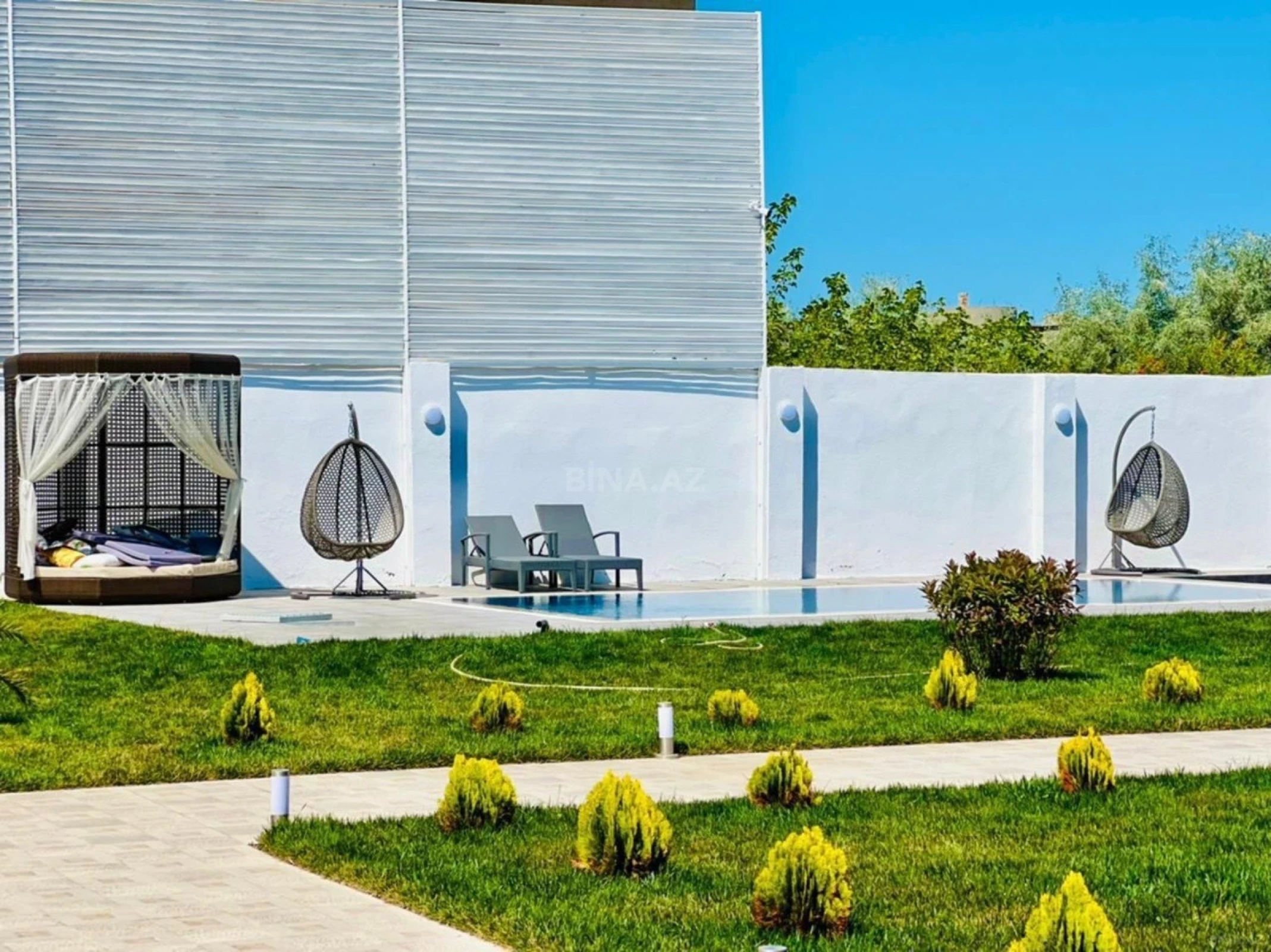 Kirayə verilir 5 otaqlı həyət evi 550 m²