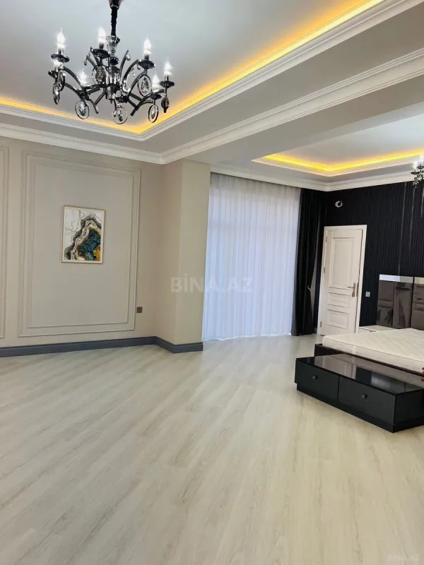Kirayə verilir 5 otaqlı həyət evi 550 m²