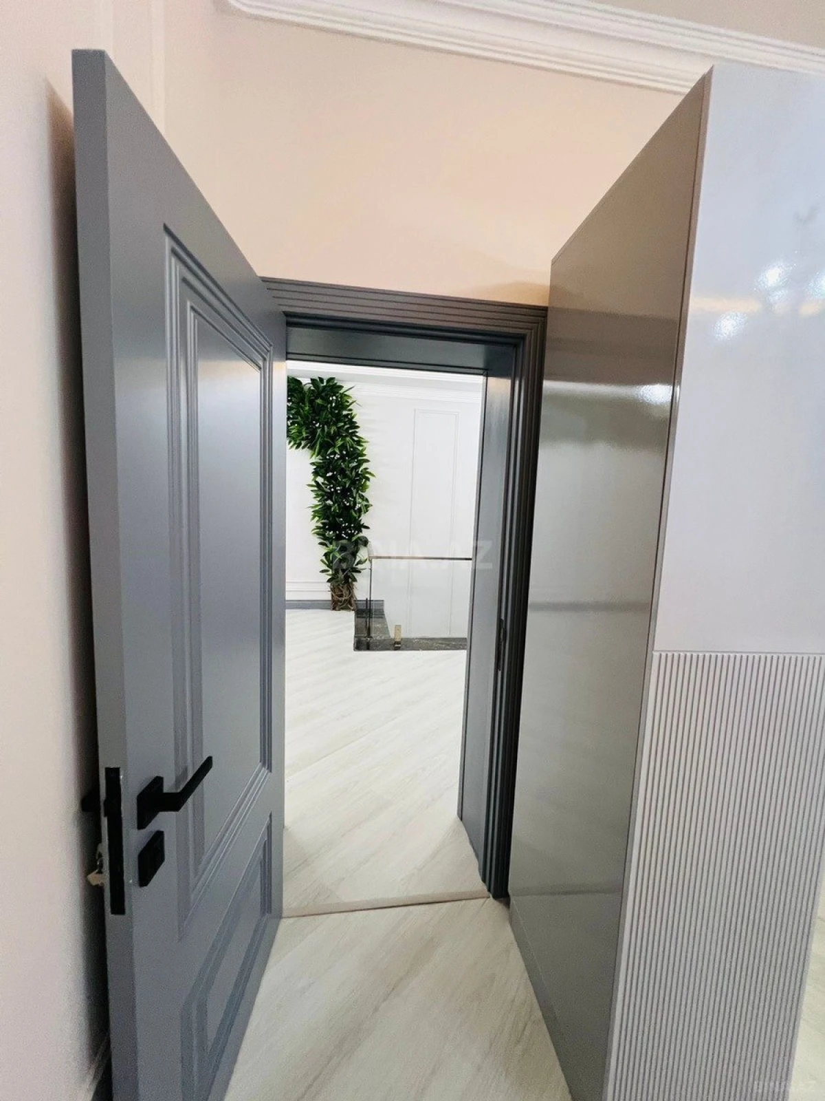 Kirayə verilir 5 otaqlı həyət evi 550 m²