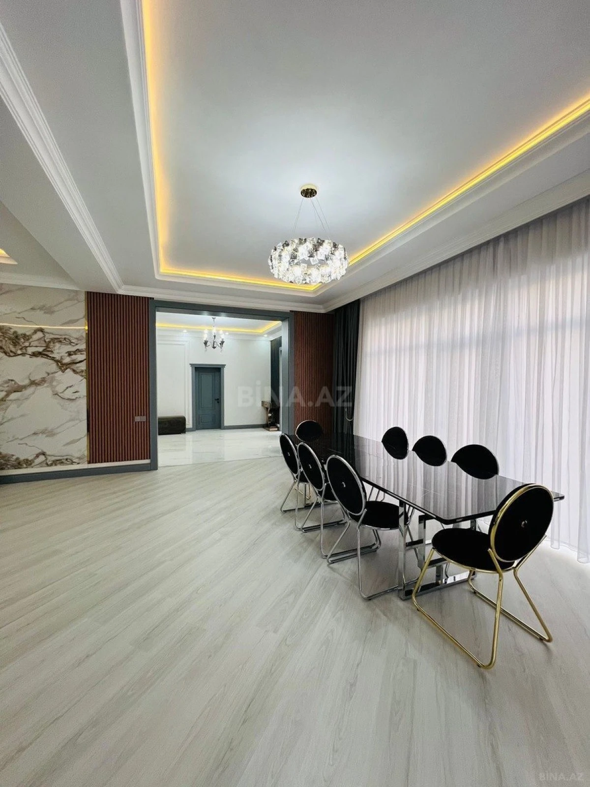 Kirayə verilir 5 otaqlı həyət evi 550 m²