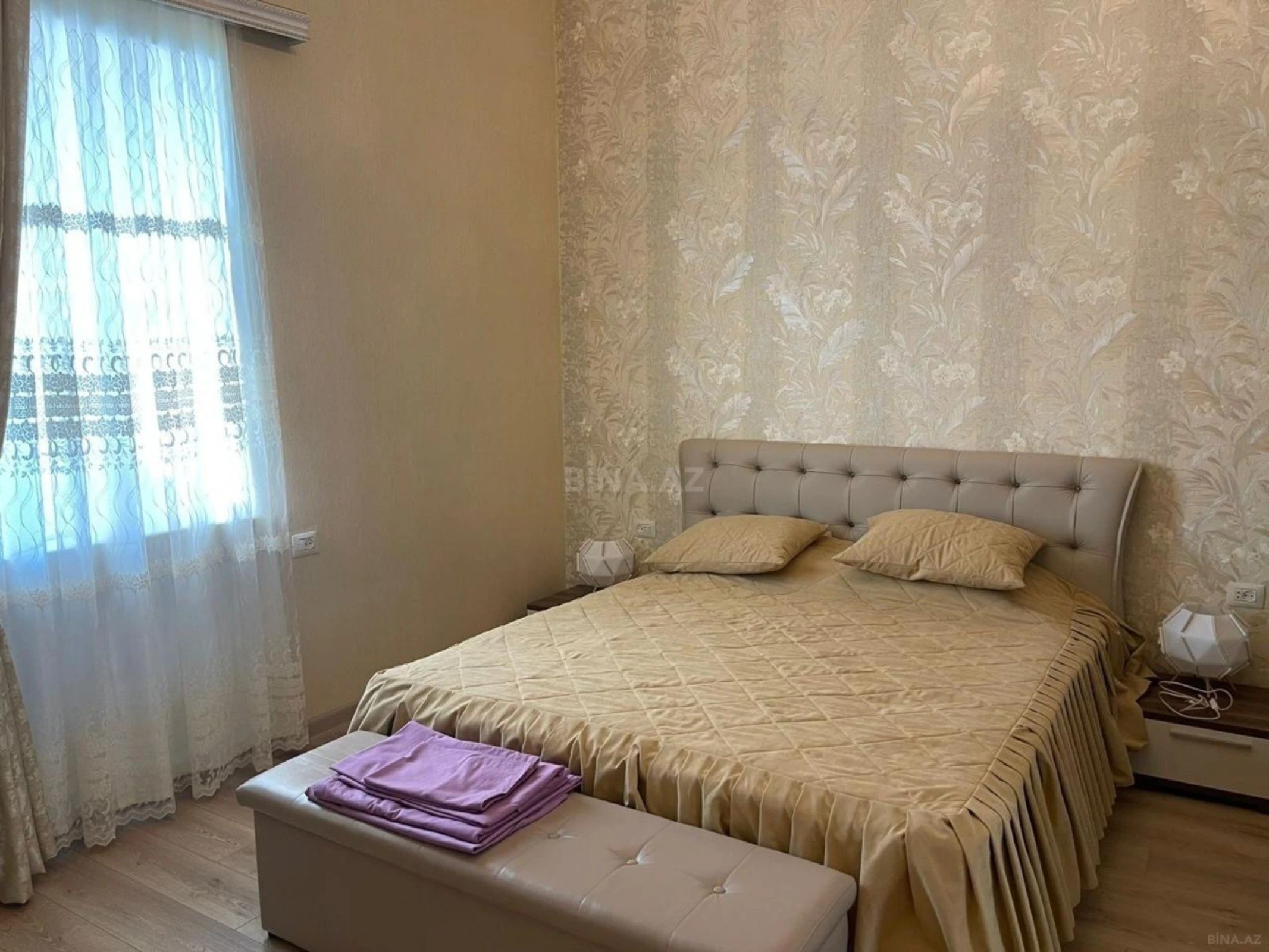 Kirayə verilir 7 otaqlı həyət evi 600 m²