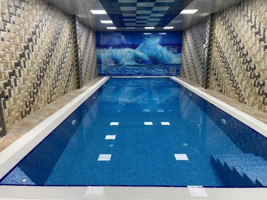 Kirayə verilir 7 otaqlı həyət evi 600 m²