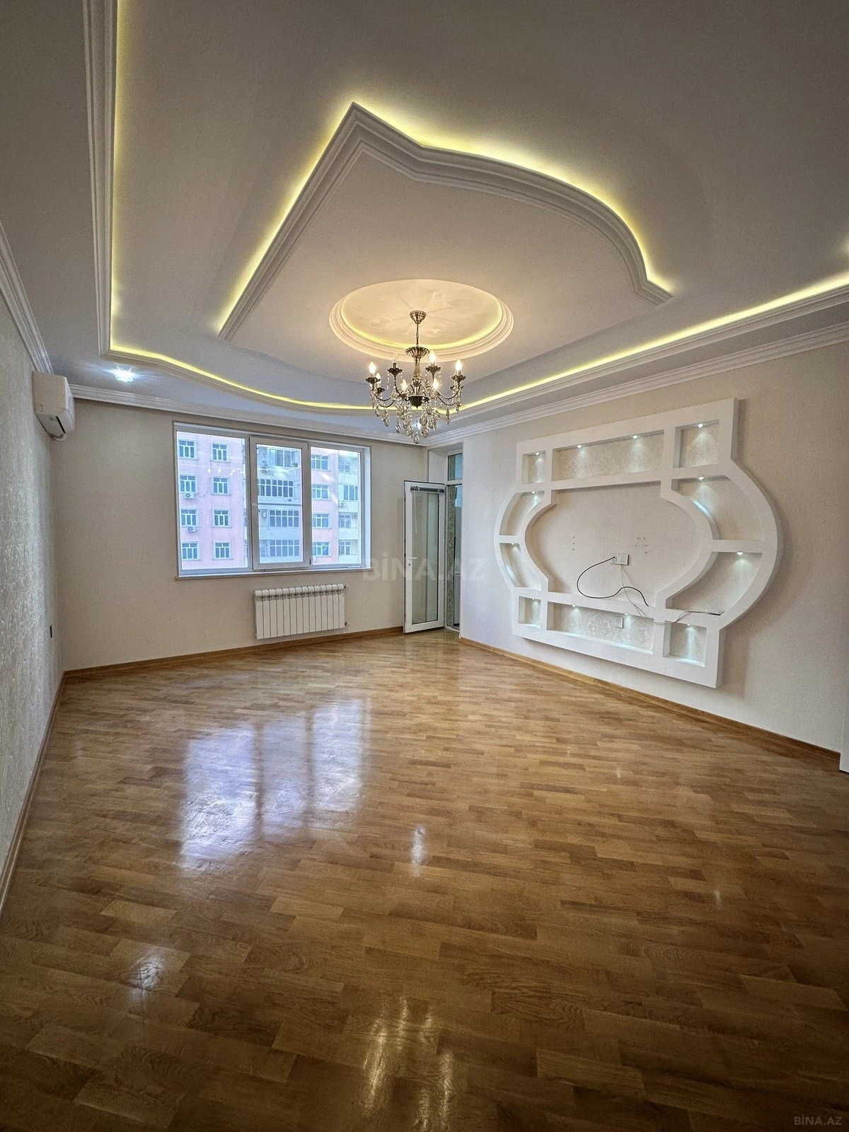 Satılır 2 otaqlı mənzil 60 m²