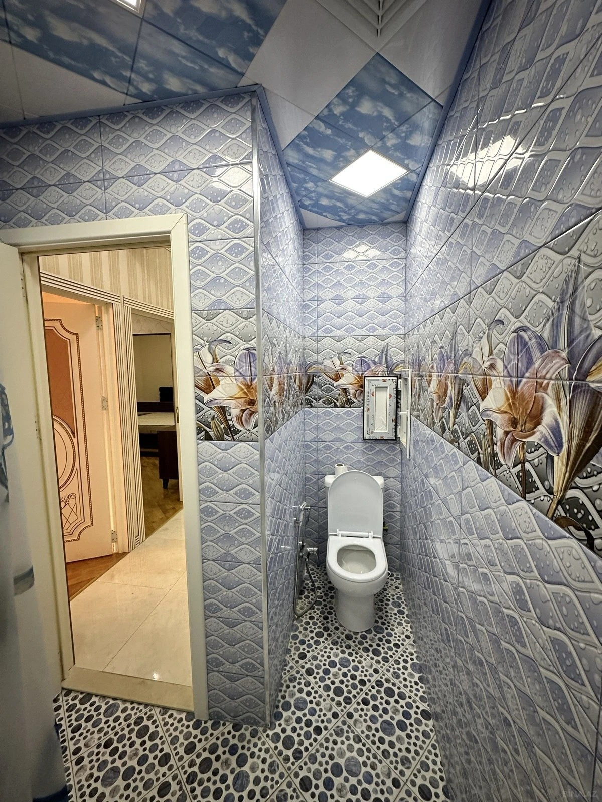 Satılır 2 otaqlı mənzil 60 m²