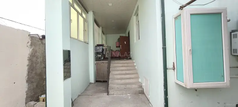 Satılır 4 otaqlı həyət evi 100 m²