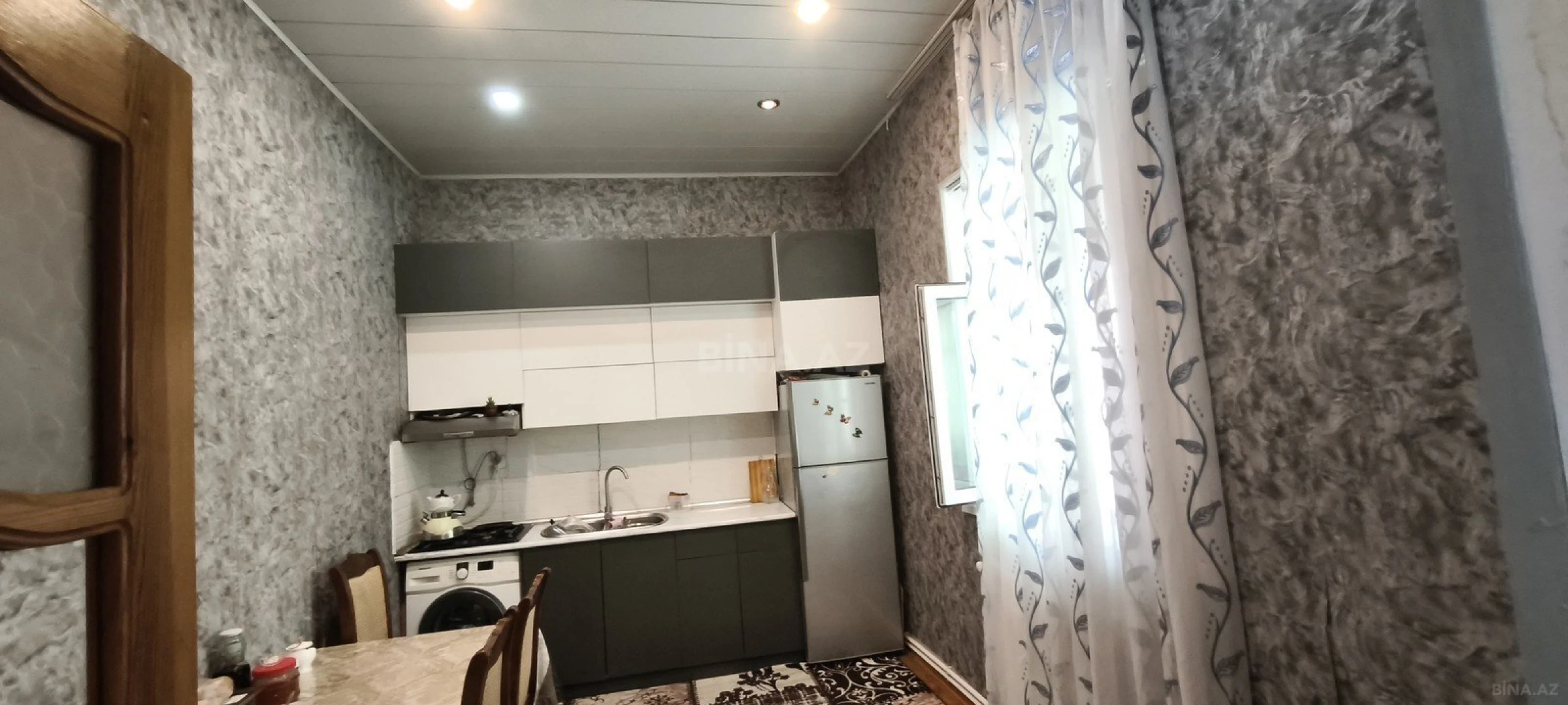 Satılır 4 otaqlı həyət evi 100 m²