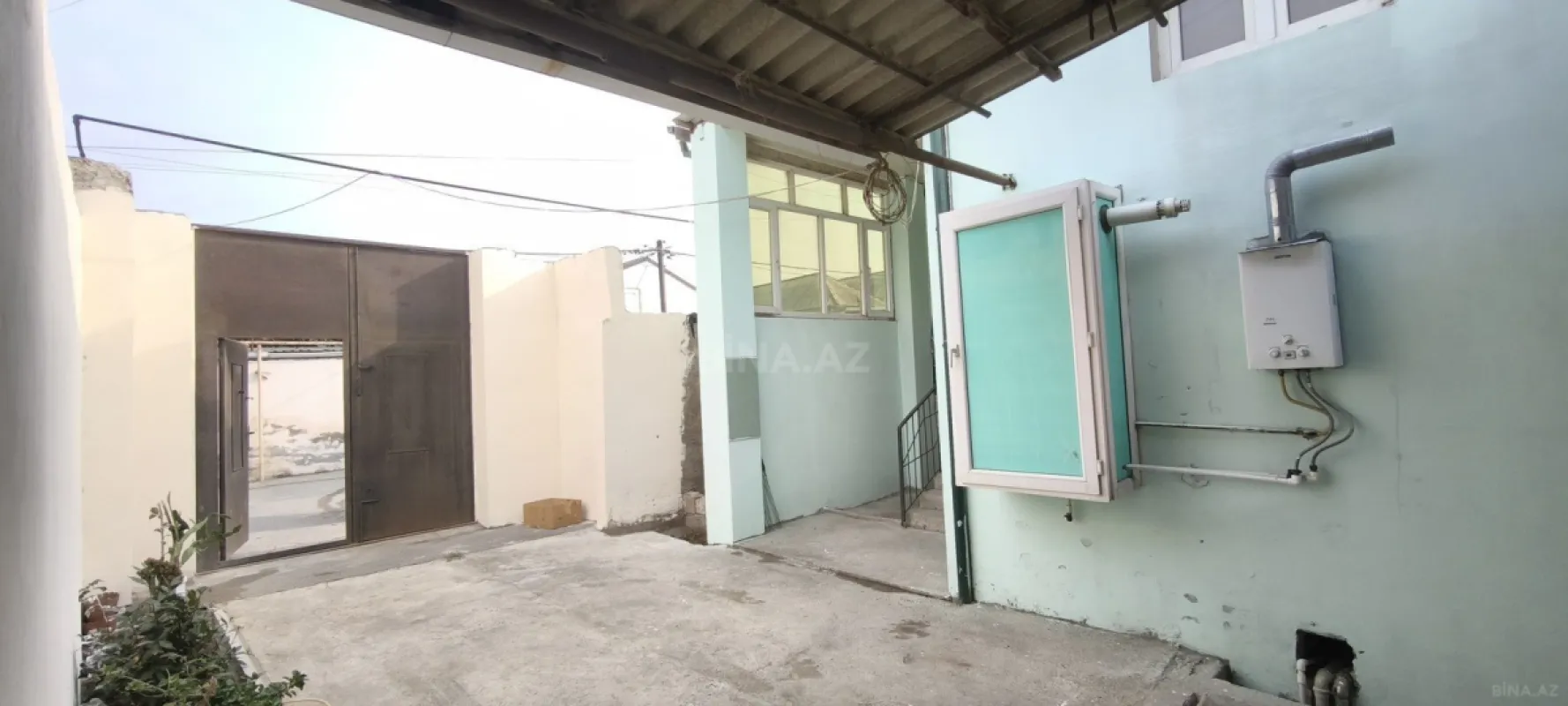 Satılır 4 otaqlı həyət evi 100 m²