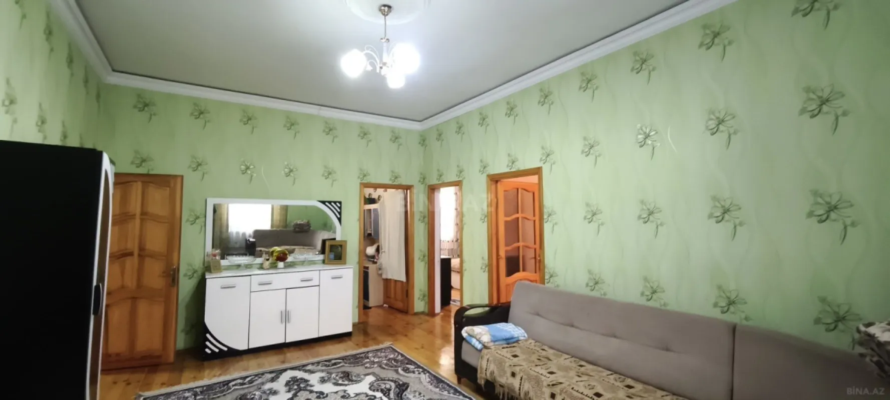 Satılır 4 otaqlı həyət evi 100 m²