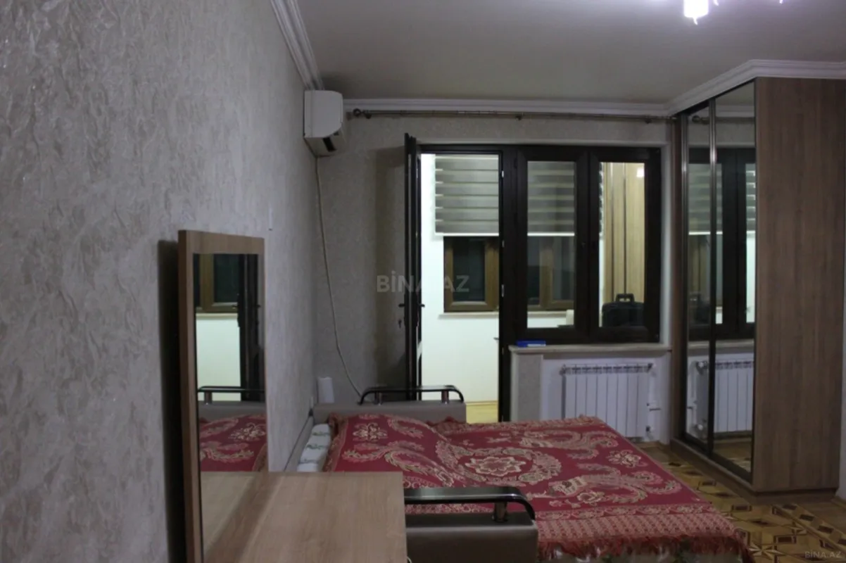 Satılır 3 otaqlı mənzil 70 m²