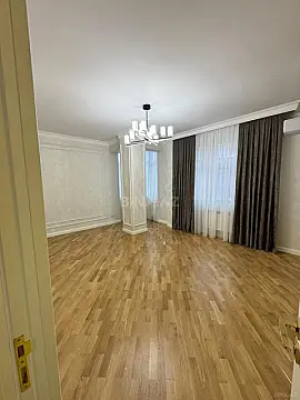 Satılır 2 otaqlı mənzil 80 m² — Bakı, 8-ci mikrorayon 2 otaq 80.00 m²