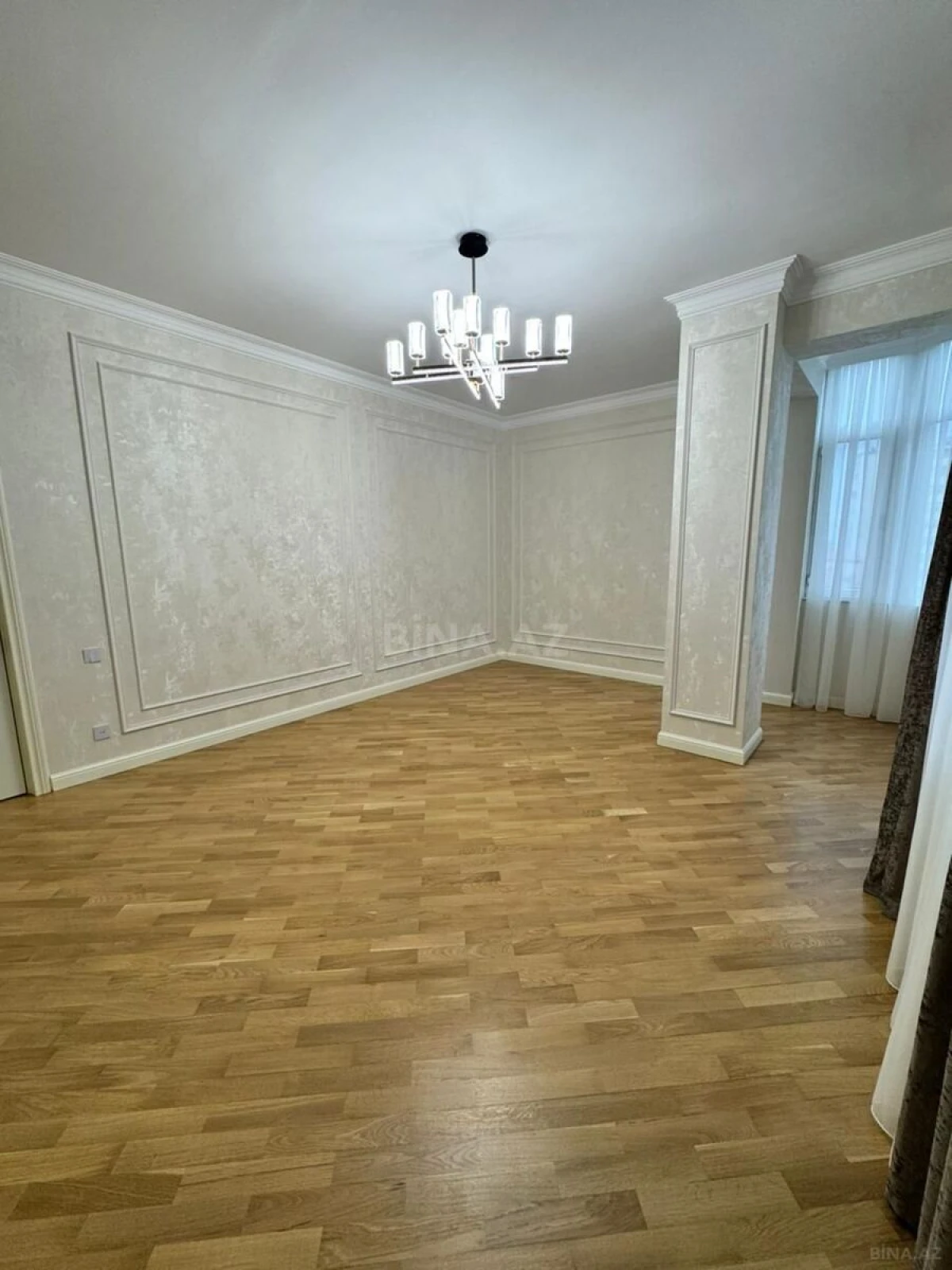 Satılır 2 otaqlı mənzil 80 m²