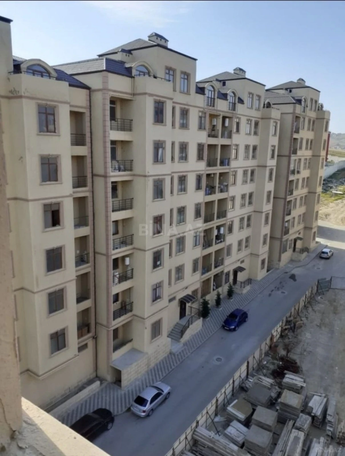Satılır 2 otaqlı mənzil 70 m²