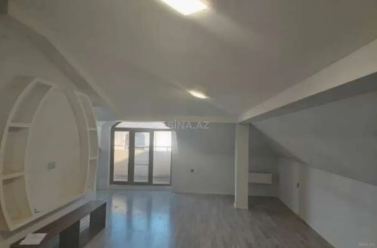 Satılır 2 otaqlı mənzil 70 m²