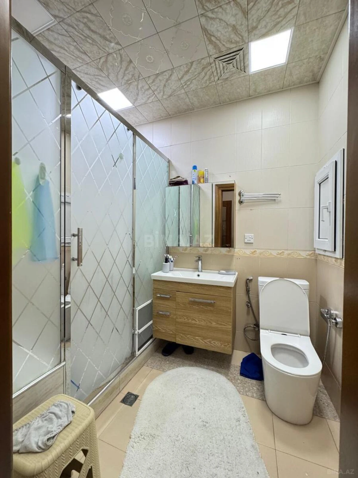 Satılır 3 otaqlı mənzil 124 m²