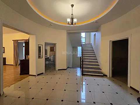 Kirayə verilir 6 otaqlı həyət evi 350 m²