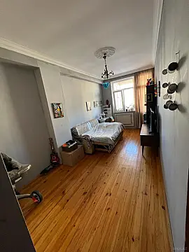 Satılır 3 otaqlı mənzil 114 m²