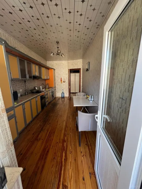 Satılır 3 otaqlı mənzil 114 m²