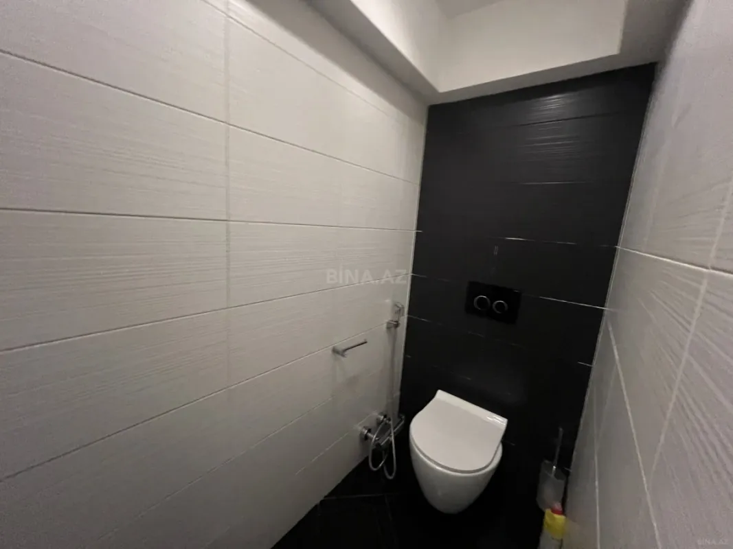 Satılır 4 otaqlı mənzil 110 m²