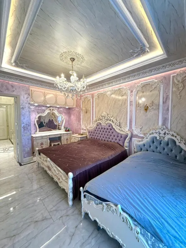 Satılır 3 otaqlı mənzil 148 m²