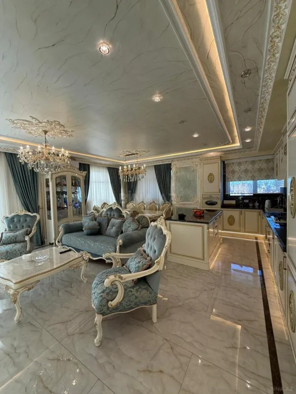 Satılır 3 otaqlı mənzil 148 m²