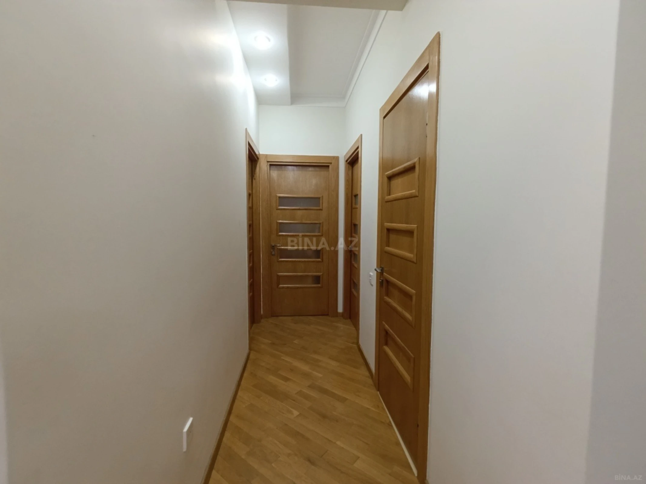 Satılır 3 otaqlı mənzil 103 m²