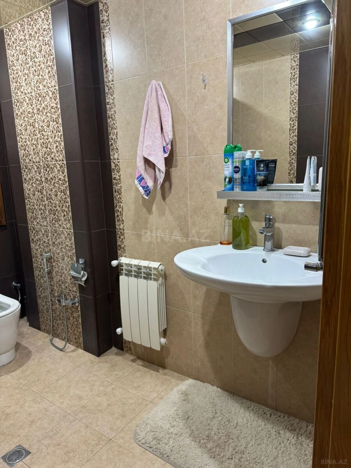Satılır 3 otaqlı mənzil 103 m²