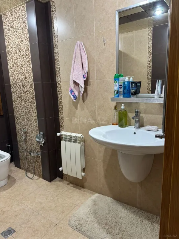 Satılır 3 otaqlı mənzil 103 m²