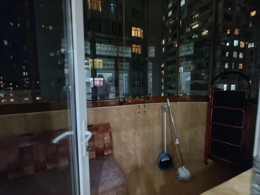 Satılır 3 otaqlı mənzil 103 m²
