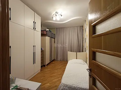 Satılır 3 otaqlı mənzil 103 m²