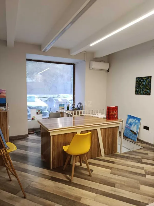 Kirayə verilir obyekt 110 m²