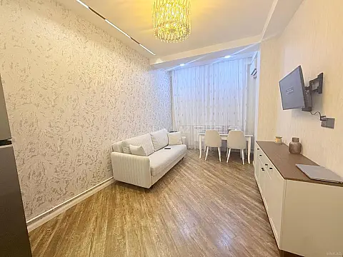 Satılır 2 otaqlı mənzil 45 m²