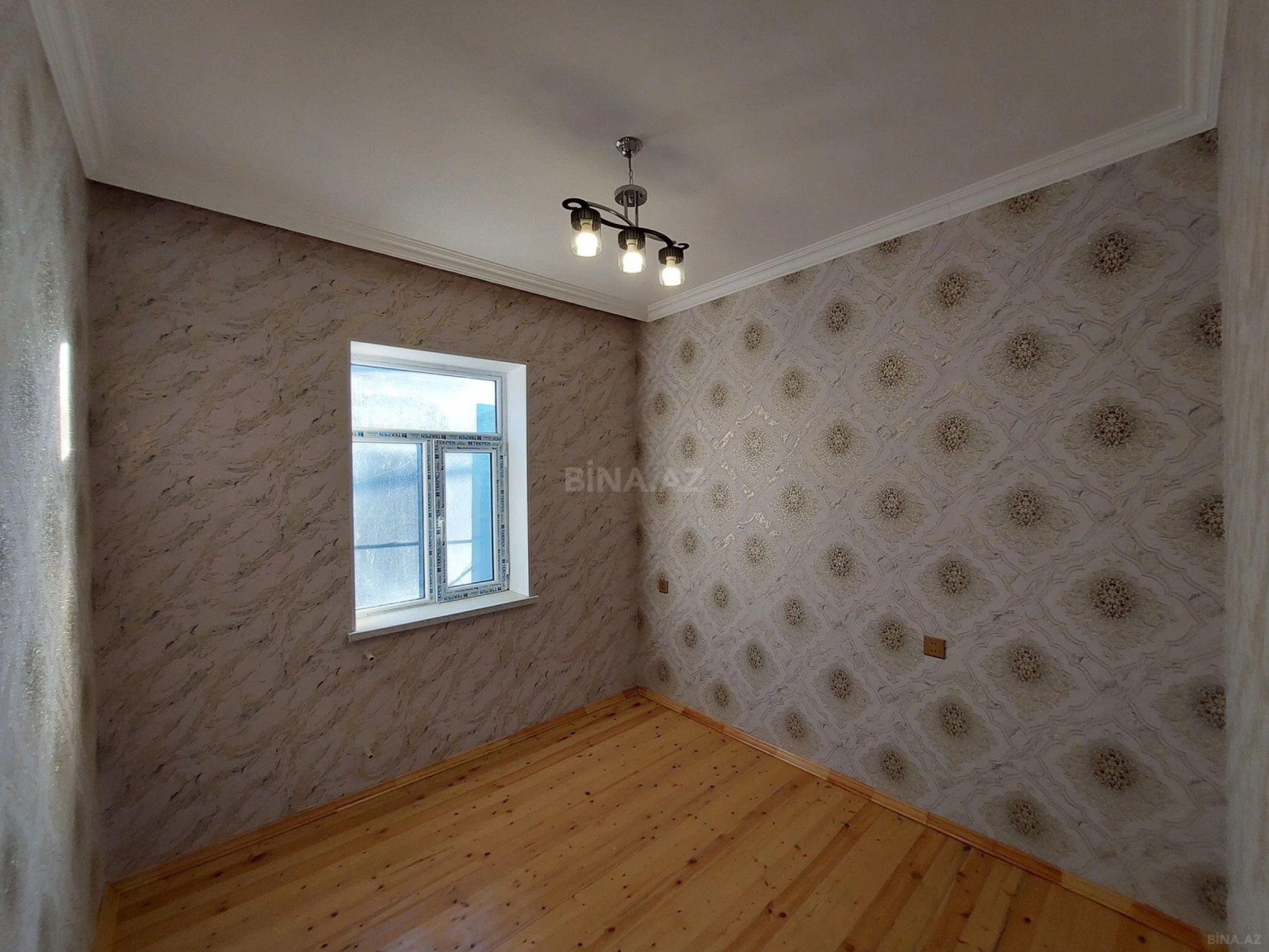 Satılır 4 otaqlı həyət evi 100 m²