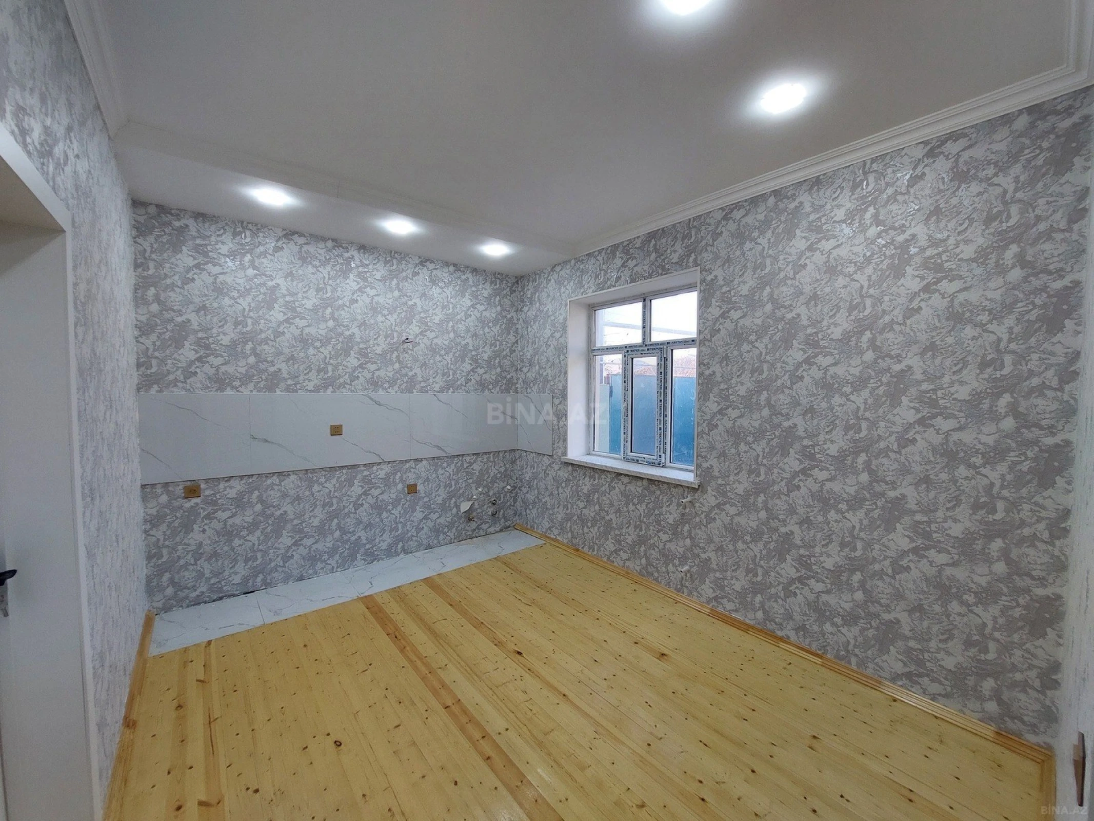 Satılır 4 otaqlı həyət evi 100 m²