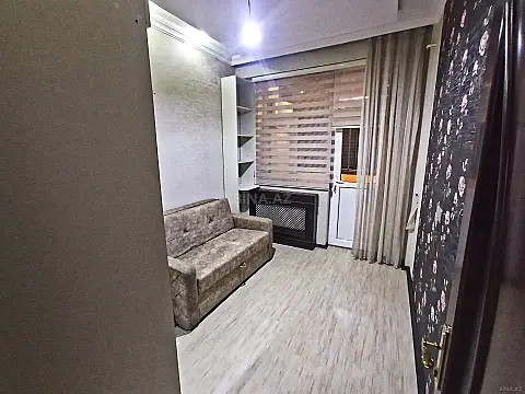 Satılır 3 otaqlı mənzil 68 m²