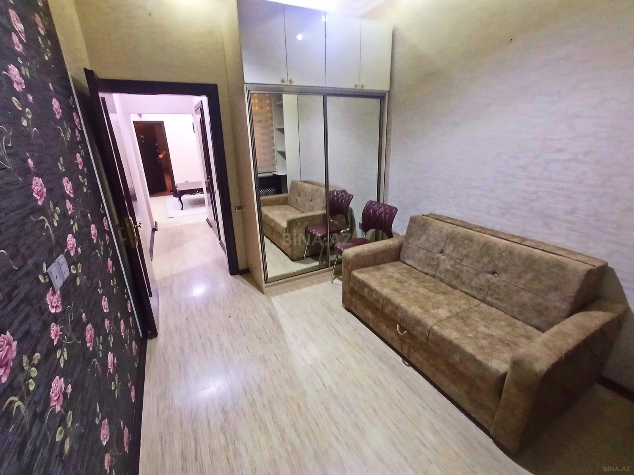 Satılır 3 otaqlı mənzil 68 m²