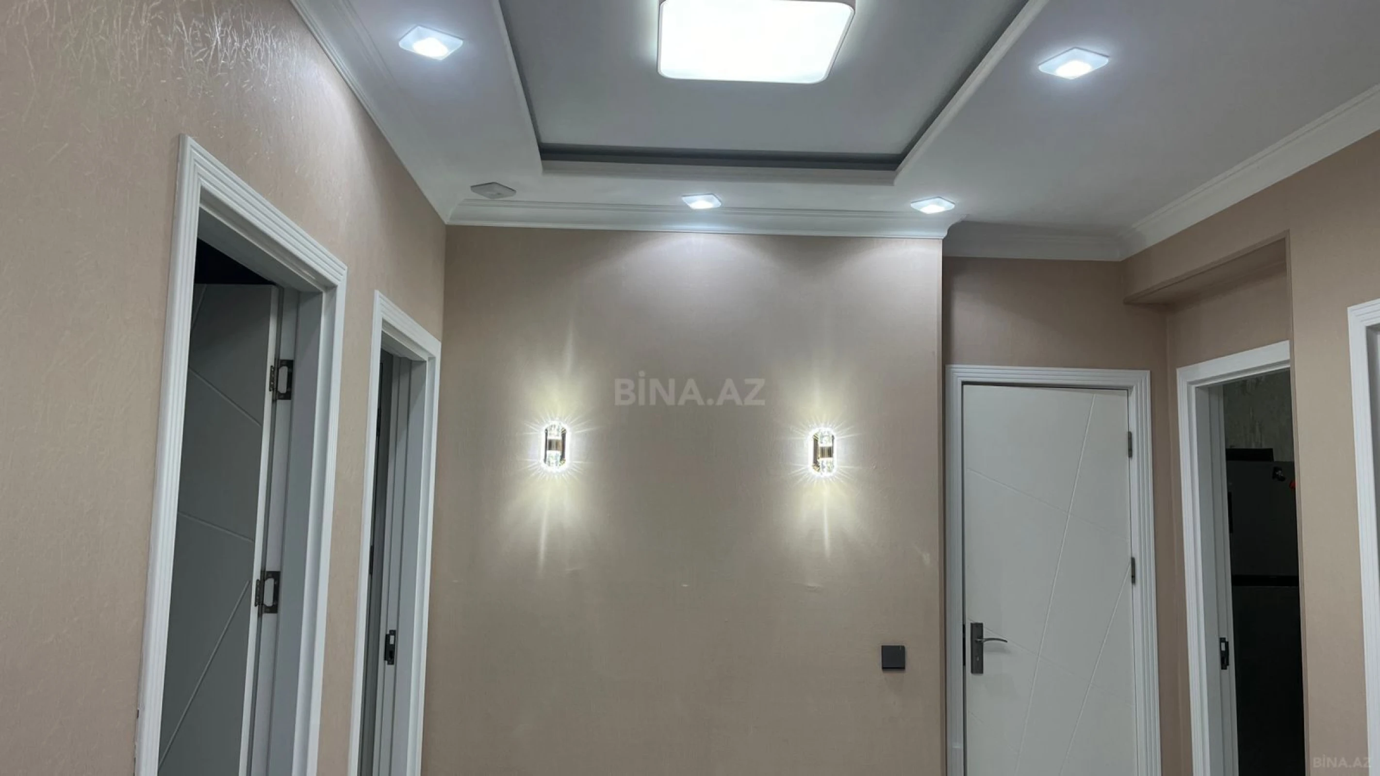 Satılır 3 otaqlı mənzil 110 m²