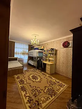 Satılır 4 otaqlı mənzil 100 m²